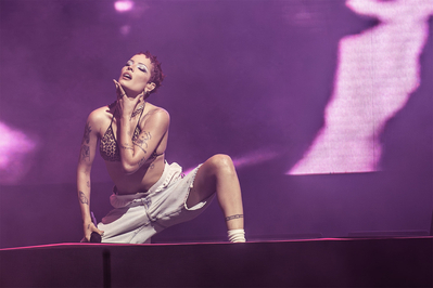 © x.com/sunintheast
