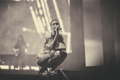 © x.com/tiiamarian_
