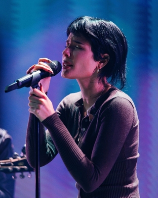 © instagram.com/jesseleon182
