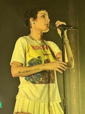 © x.com/kimmycarrera
