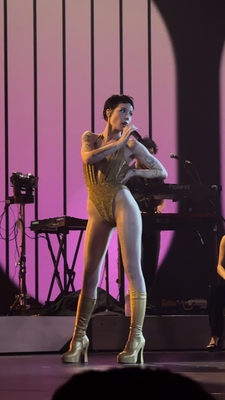 © x.com/SelsGraceful
