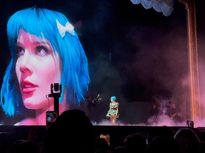 © instagram.com/jenmoonchild
