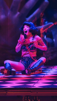 © x.com/scotterkinz
