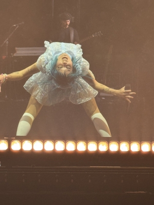 © x.com/LANA_dangerzone
