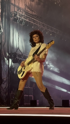 © x.com/musicforandrew
