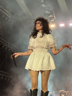 © x.com/13HURRlCANES
