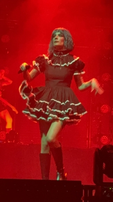 © x.com/withlovejohana
