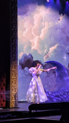 © x.com/circusfairie
