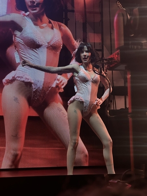 © x.com/halseybabygirl
