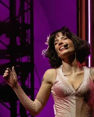 © instagram.com/goldberghourphotos
