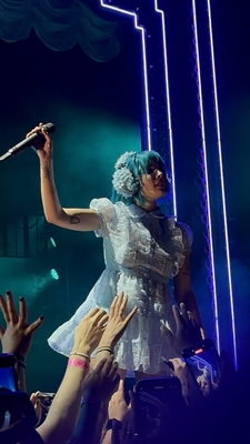 © x.com/curingsivan
