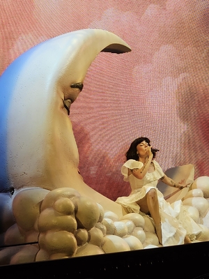 © x.com/93angelonfire
