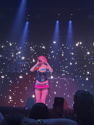 © x.com/fruitrollups929
