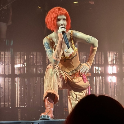 © x.com/invincibletori
