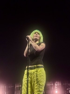 © x.com/maniclonelymuse
