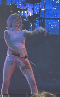 © x.com/Gwendolynleeann
