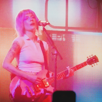 © instagram.com/massbroadcast
