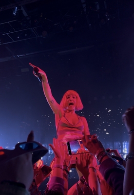 © x.com/scotterkinz
