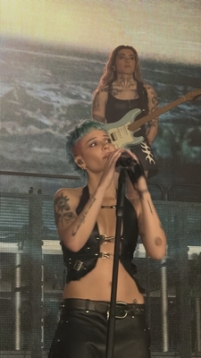 © x.com/itsaboutjbieber
