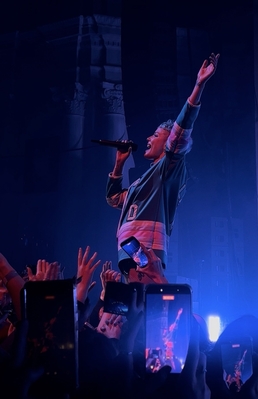 © x.com/aureumsbaby
