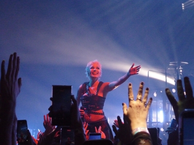 © x.com/100letters___
