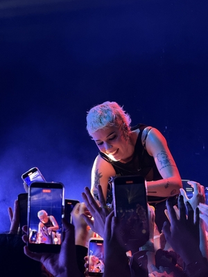 © x.com/insomniacademia
