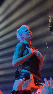 © x.com/4getnfindher
