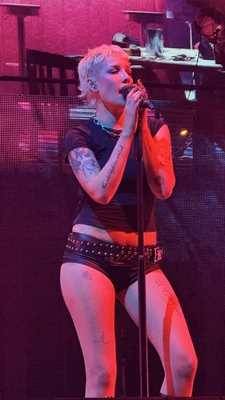 © x.com/pettypetal98
