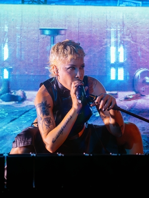 © instagram.com/ographybysanti
