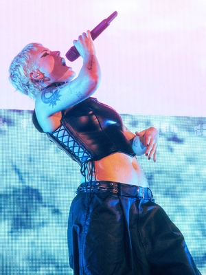 © instagram.com/ographybysanti
