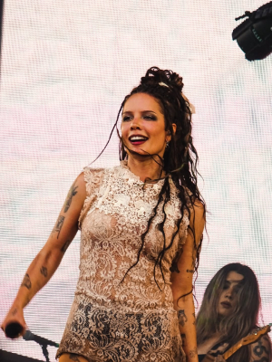 © instagram.com/x.isa.lmnsx

