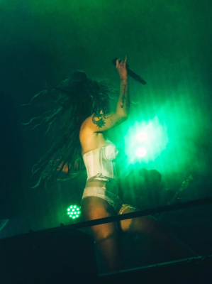 © instagram.com/deb_gvnn
