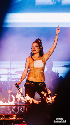 © instagram.com/lindedorenbos
